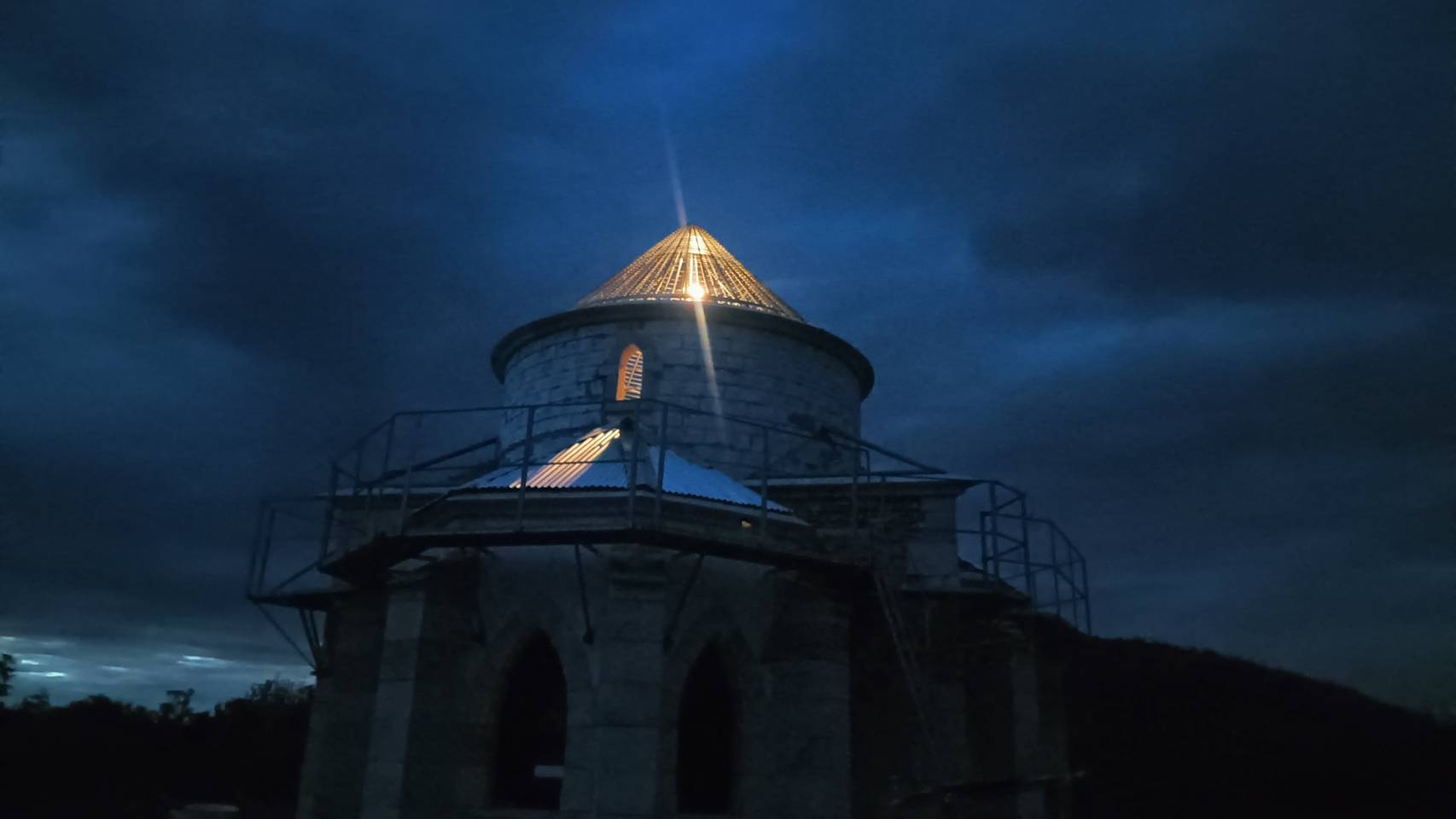Night view of the chapel roof structure before tiling